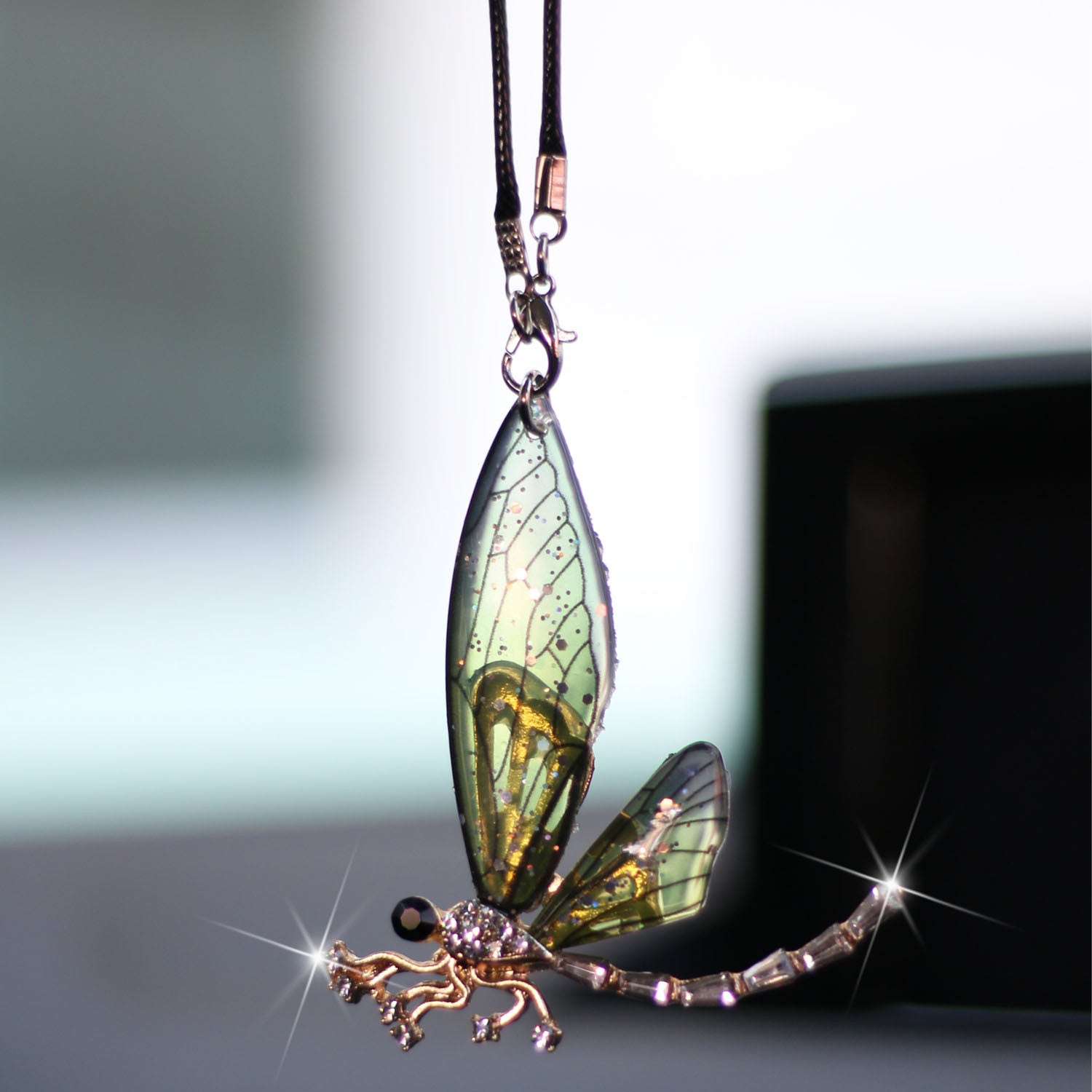Wholesale transparent wings metal dragonfly car decoration pendant